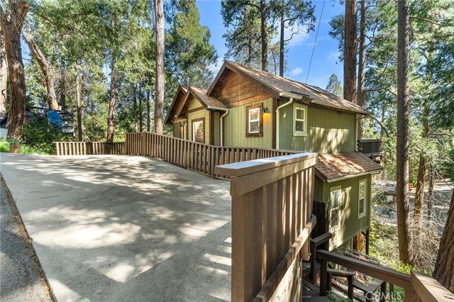 23988 Scenic, Crestline, CA 92325