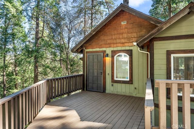 23988 Scenic, Crestline, CA 92325