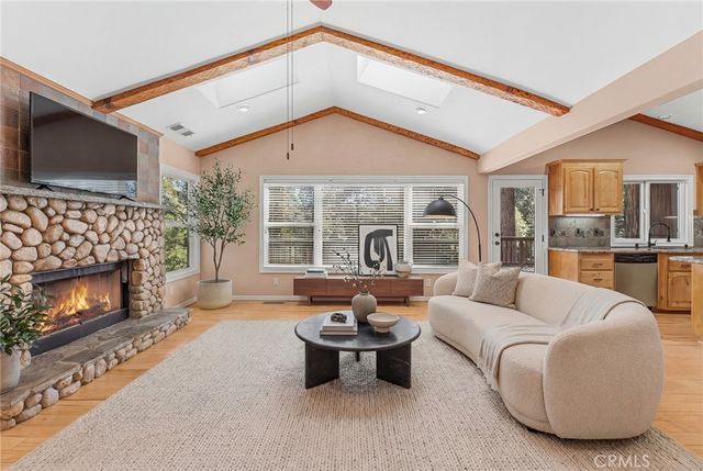 23988 Scenic, Crestline, CA 92325