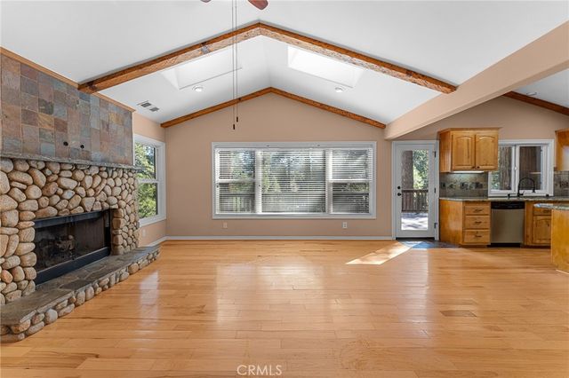 23988 Scenic, Crestline, CA 92325