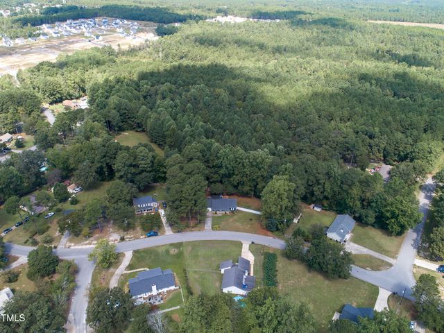 150 Bienville Drive, Fayetteville, NC 28311
