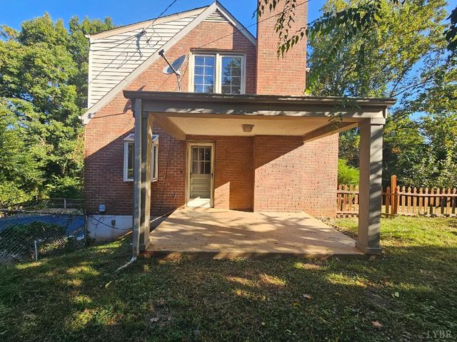 1215 Heath Avenue, Lynchburg, VA 24502