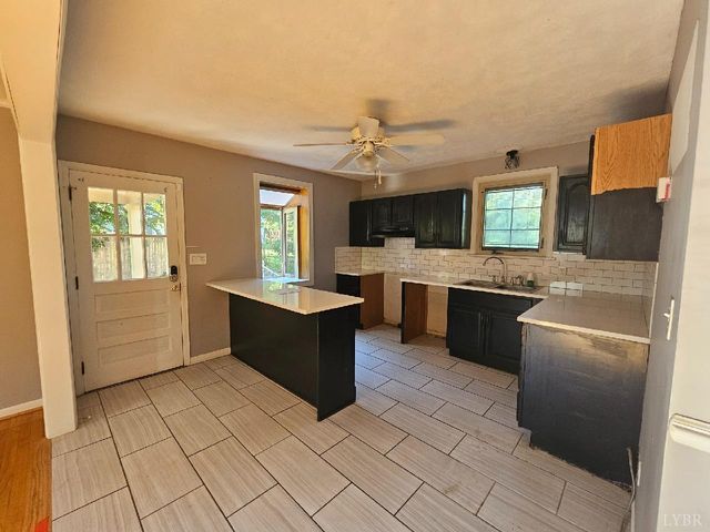 1215 Heath Avenue, Lynchburg, VA 24502