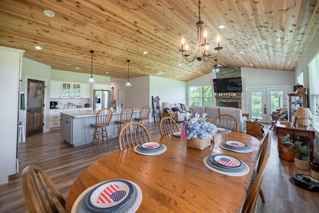 4290 Gardnersville Road, Crittenden, KY 41030