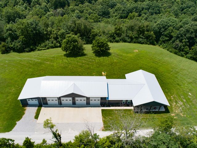 4290 Gardnersville Road, Crittenden, KY 41030