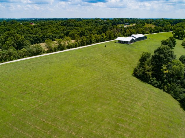 4290 Gardnersville Road, Crittenden, KY 41030