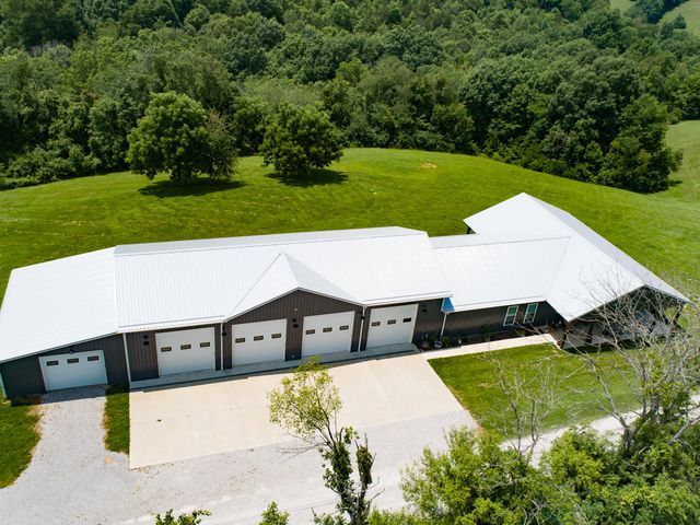 4290 Gardnersville Road, Crittenden, KY 41030