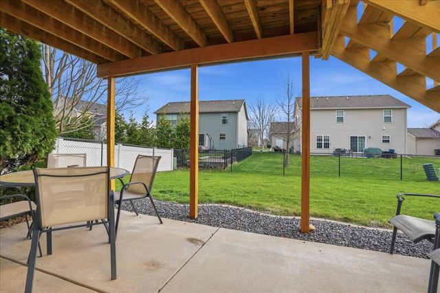 910 Gerike Way, Bloomington, IL 61704