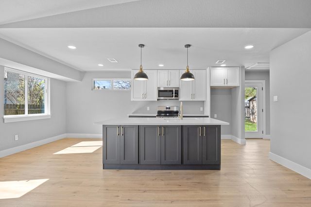 12309 Scribe DR, Austin, TX 78759