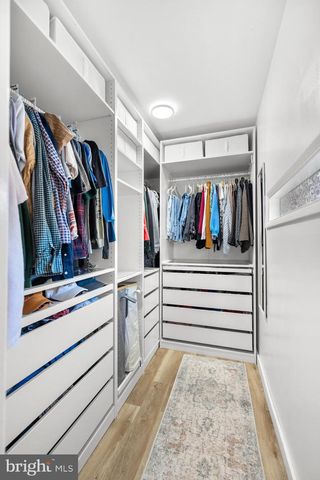 2320 EMERALD HEIGHTS CT, Reston, VA 20191