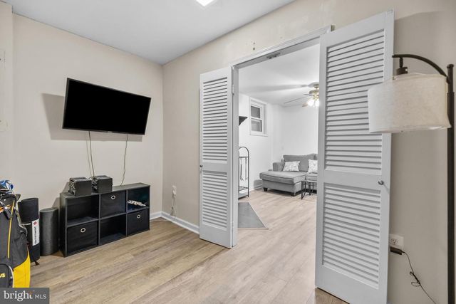 2320 EMERALD HEIGHTS CT, Reston, VA 20191