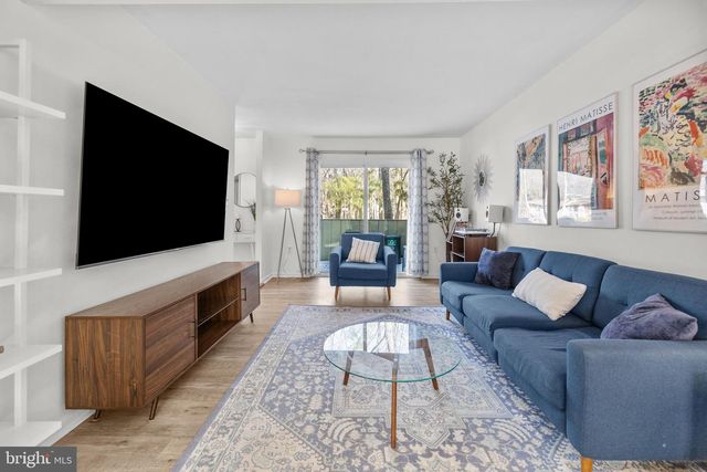 2320 EMERALD HEIGHTS CT, Reston, VA 20191