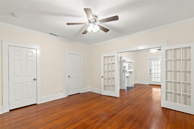 4533 Worth Street, Dallas, TX 75246