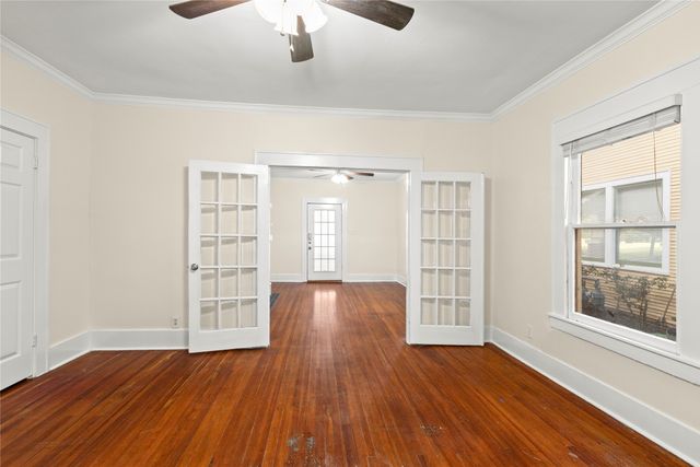 4533 Worth Street, Dallas, TX 75246