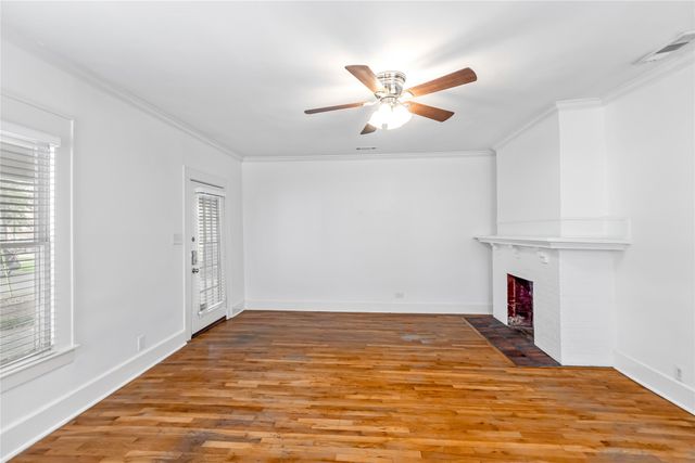4533 Worth Street, Dallas, TX 75246