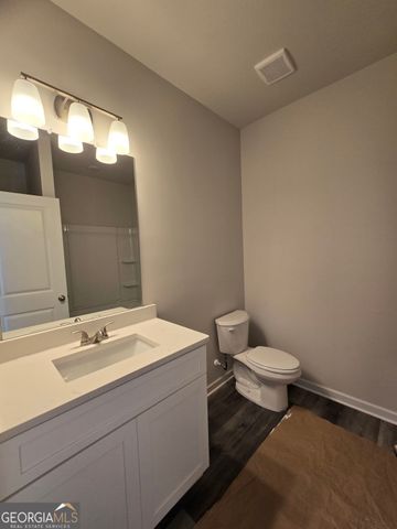 239 Swan Lake Road, Stockbridge, GA 30281