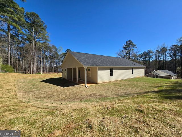 239 Swan Lake Road, Stockbridge, GA 30281