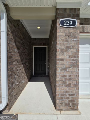 239 Swan Lake Road, Stockbridge, GA 30281