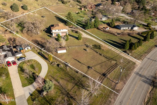 26181 Bear Valley Road, Tehachapi, CA 93561