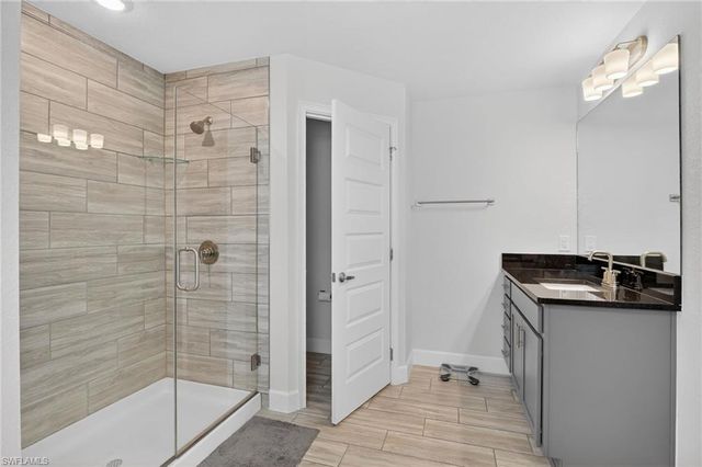 2729 5th TER, Cape Coral, FL 33993