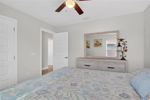 2729 5th TER, Cape Coral, FL 33993