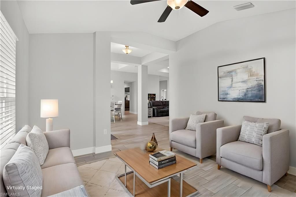 Image 10 of property listing at 2729 5th TER, Cape Coral, FL 33993