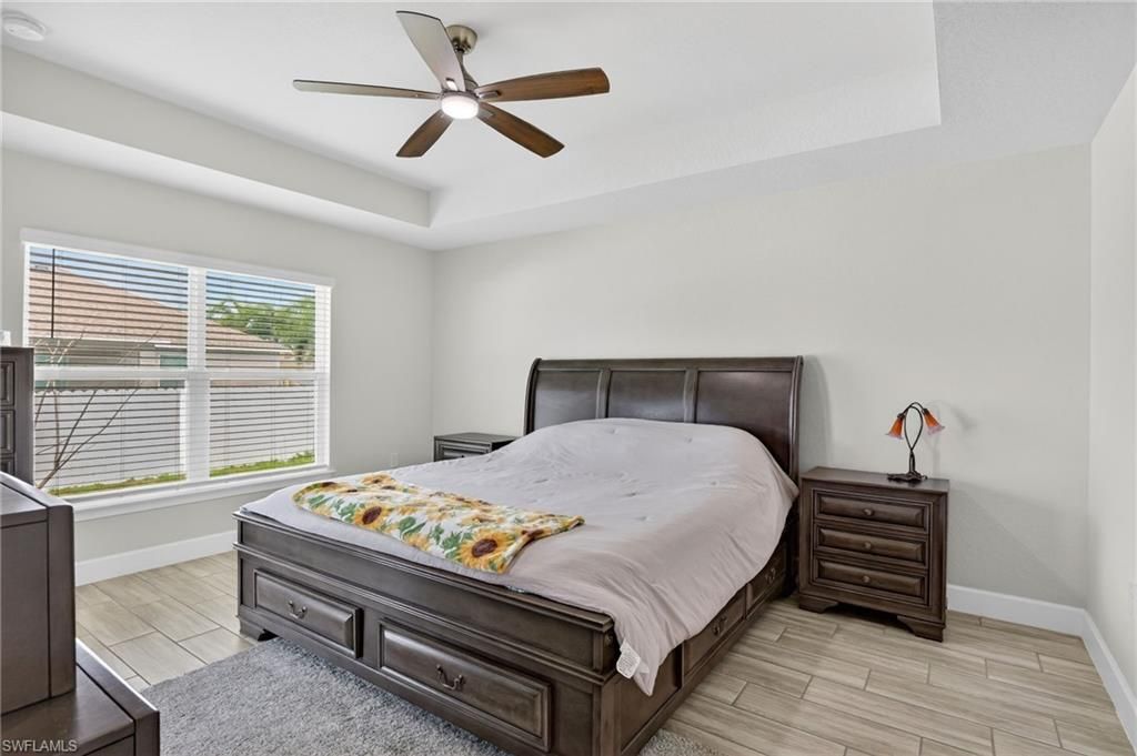 Image 17 of property listing at 2729 5th TER, Cape Coral, FL 33993