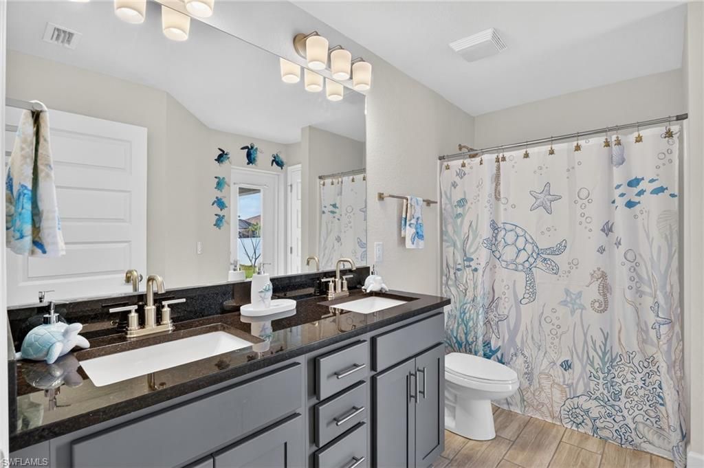 Image 29 of property listing at 2729 5th TER, Cape Coral, FL 33993