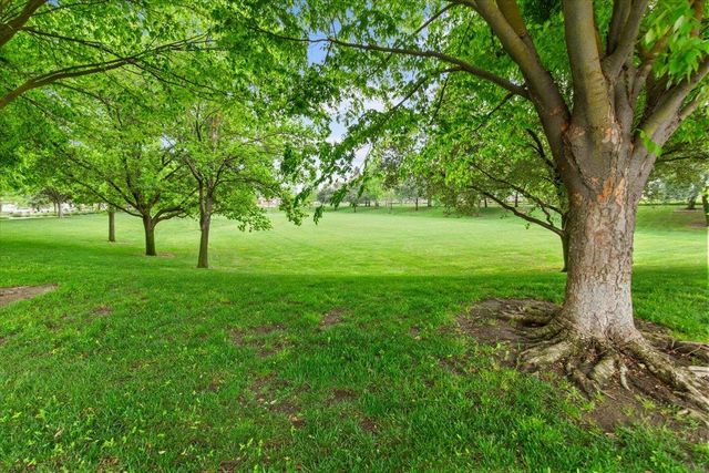 2053 Shady Oak St, Manteca, CA 95336