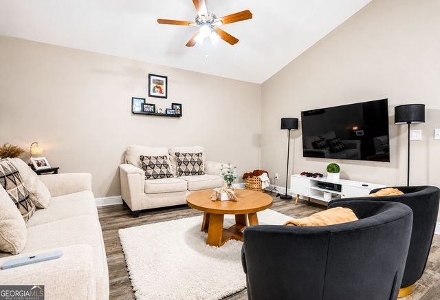 209 Roslyn Court, Dalton, GA 30721
