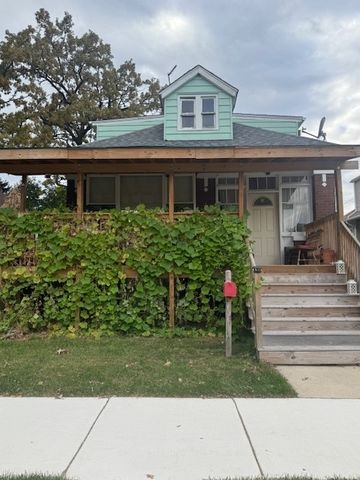 5520 S New England Avenue, Chicago, IL 60638