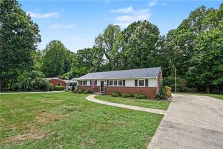 525 N Carr Street, Mebane, NC 27302