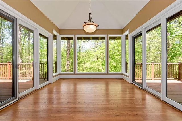 6960 Riverside Drive, Atlanta, GA 30328