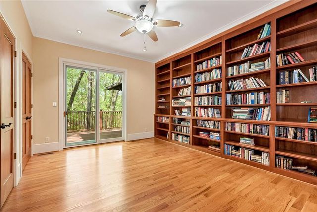 6960 Riverside Drive, Atlanta, GA 30328