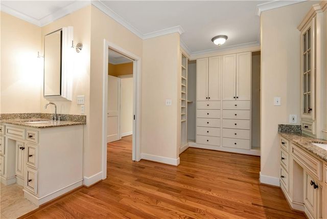 6960 Riverside Drive, Atlanta, GA 30328