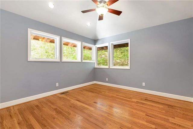 6960 Riverside Drive, Atlanta, GA 30328