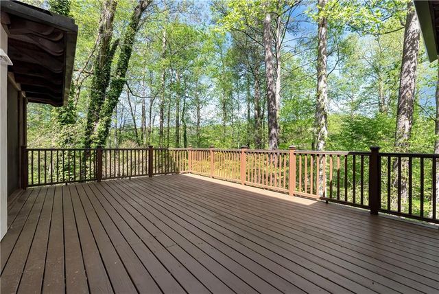 6960 Riverside Drive, Atlanta, GA 30328
