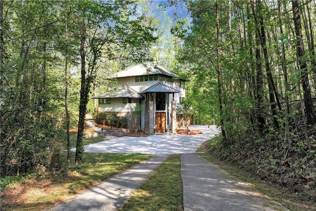 6960 Riverside Drive, Atlanta, GA 30328