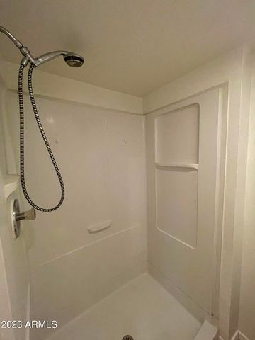 533 W GUADALUPE Road 1094, Mesa, AZ 85210