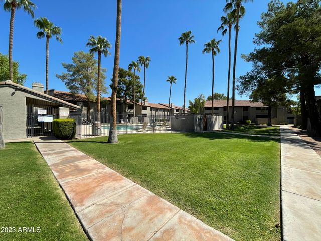 533 W GUADALUPE Road 1094, Mesa, AZ 85210