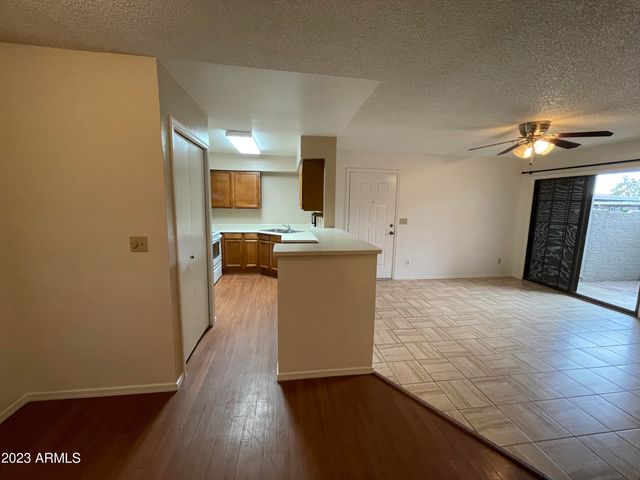 533 W GUADALUPE Road 1094, Mesa, AZ 85210