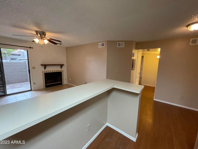 533 W GUADALUPE Road 1094, Mesa, AZ 85210