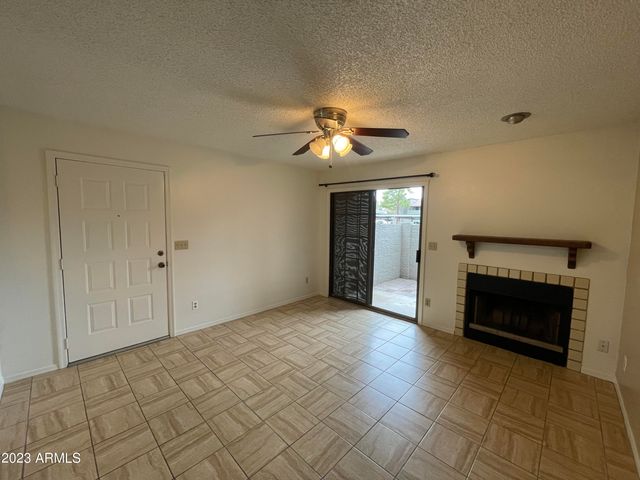 533 W GUADALUPE Road 1094, Mesa, AZ 85210