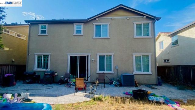 2648 Hayden Brook Dr, Stockton, CA 95212