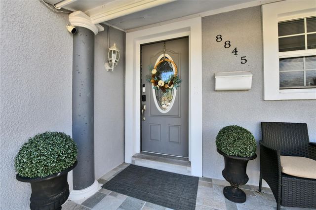 8845 AUBURN WAY, Tampa, FL 33615