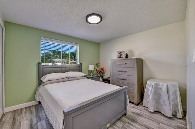 8845 AUBURN WAY, Tampa, FL 33615