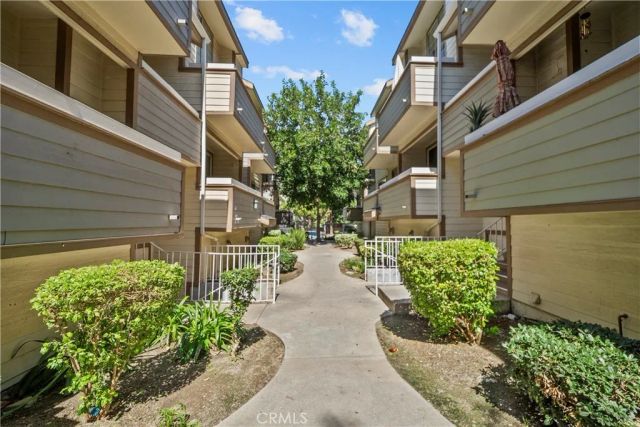 11150 Glenoaks Boulevard 74, Pacoima, CA 91331