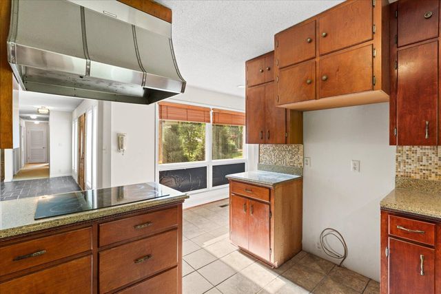 3630 Elder Mountain Road, Chattanooga, TN 37419