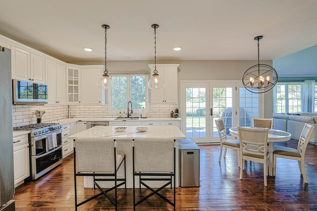 7 Tournament Drive S, Hawthorn Woods, IL 60047 — photo 5