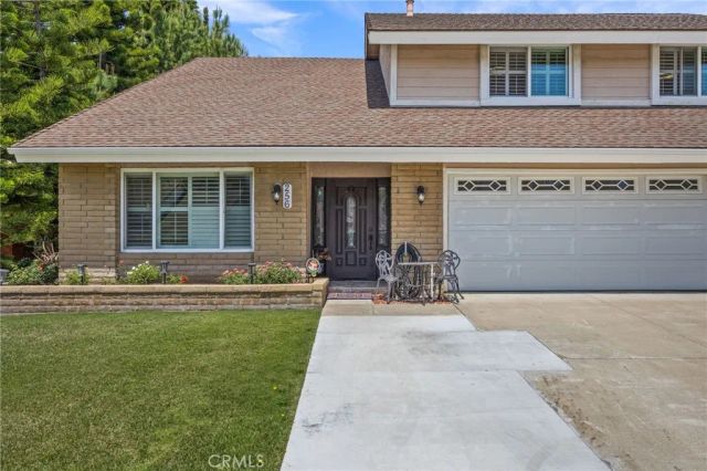 256 N Quail Lane, Orange, CA 92869